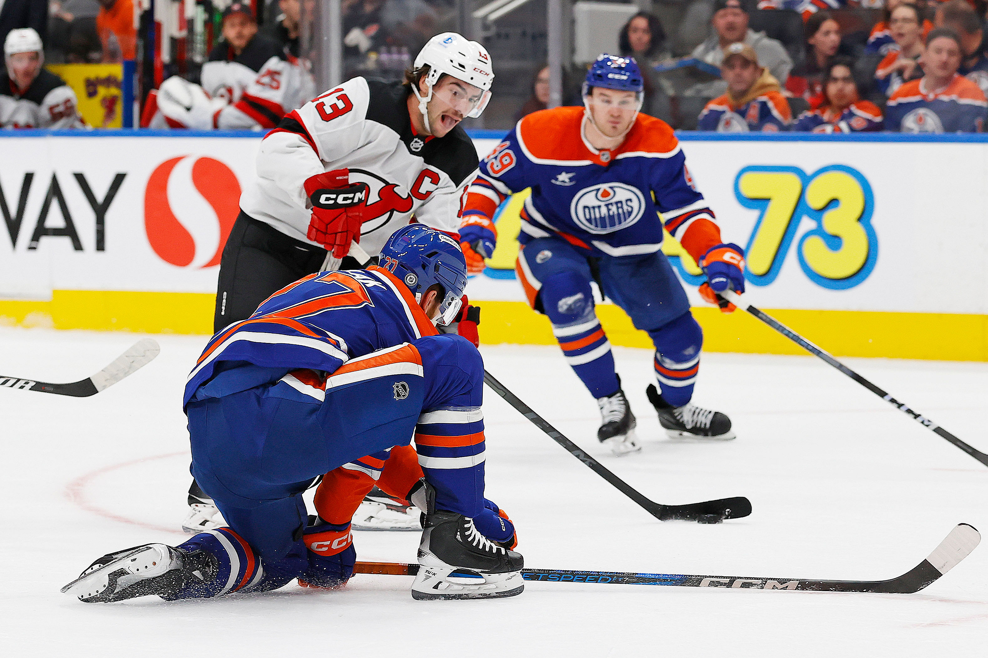 NHL: New Jersey Devils at Edmonton Oilers - Source: Imagn