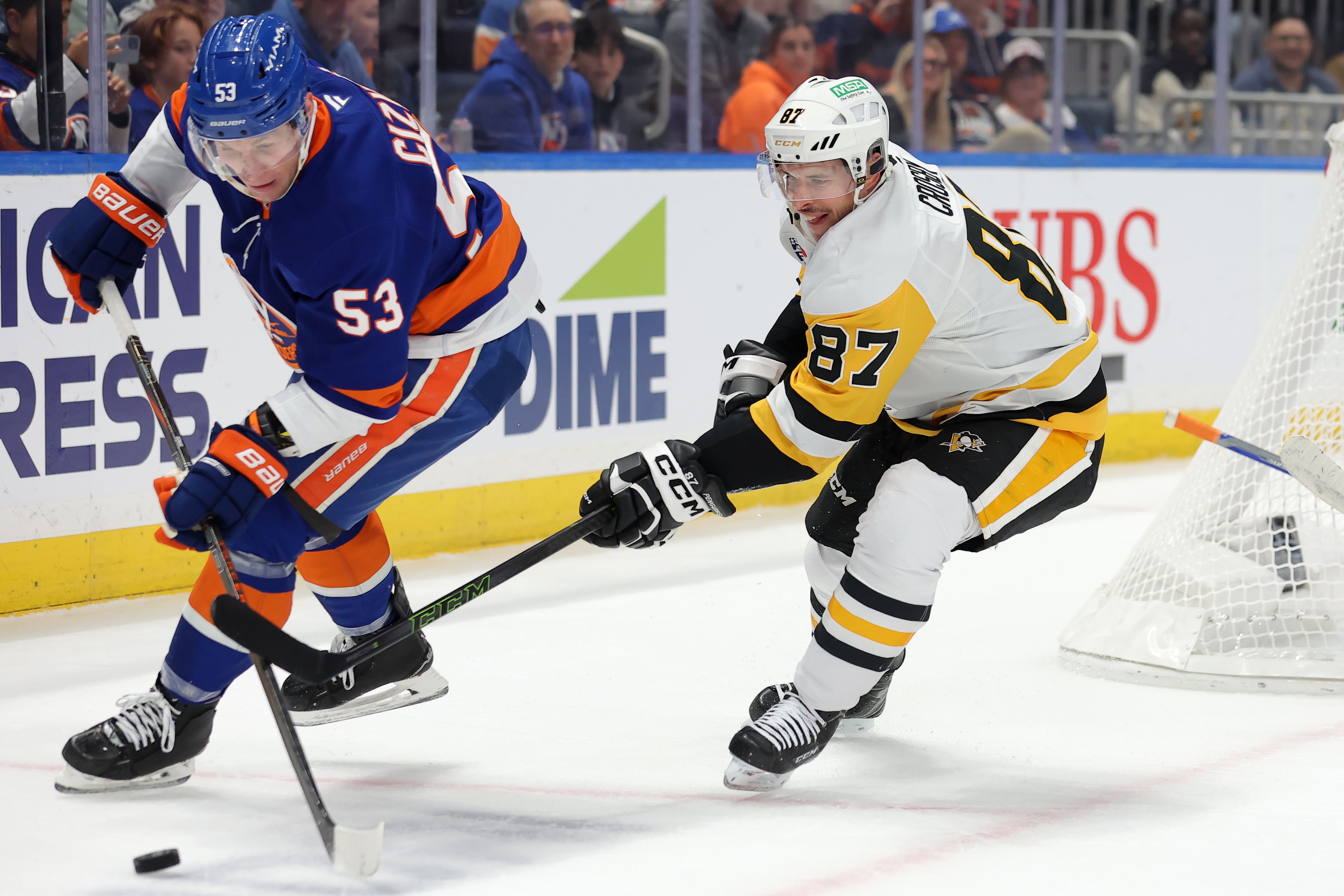 NHL: Pittsburgh Penguins at New York Islanders - Source: Imagn