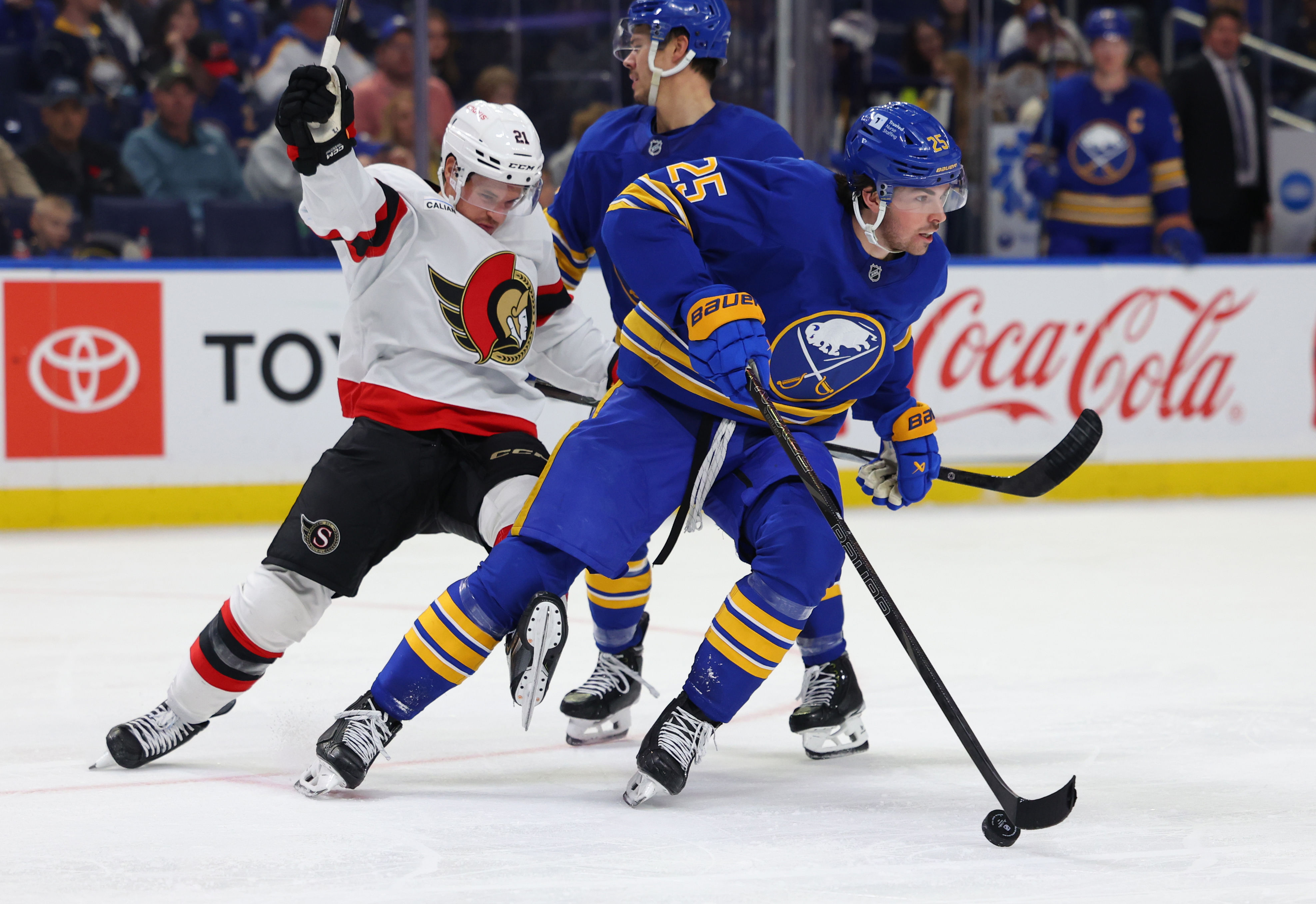 NHL: Ottawa Senators at Buffalo Sabres - Source: Imagn