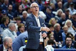 “I would listen to coaches from back-to-back champs”: Dan Hurley jokingly taunts UConn center after “straightening” his identity