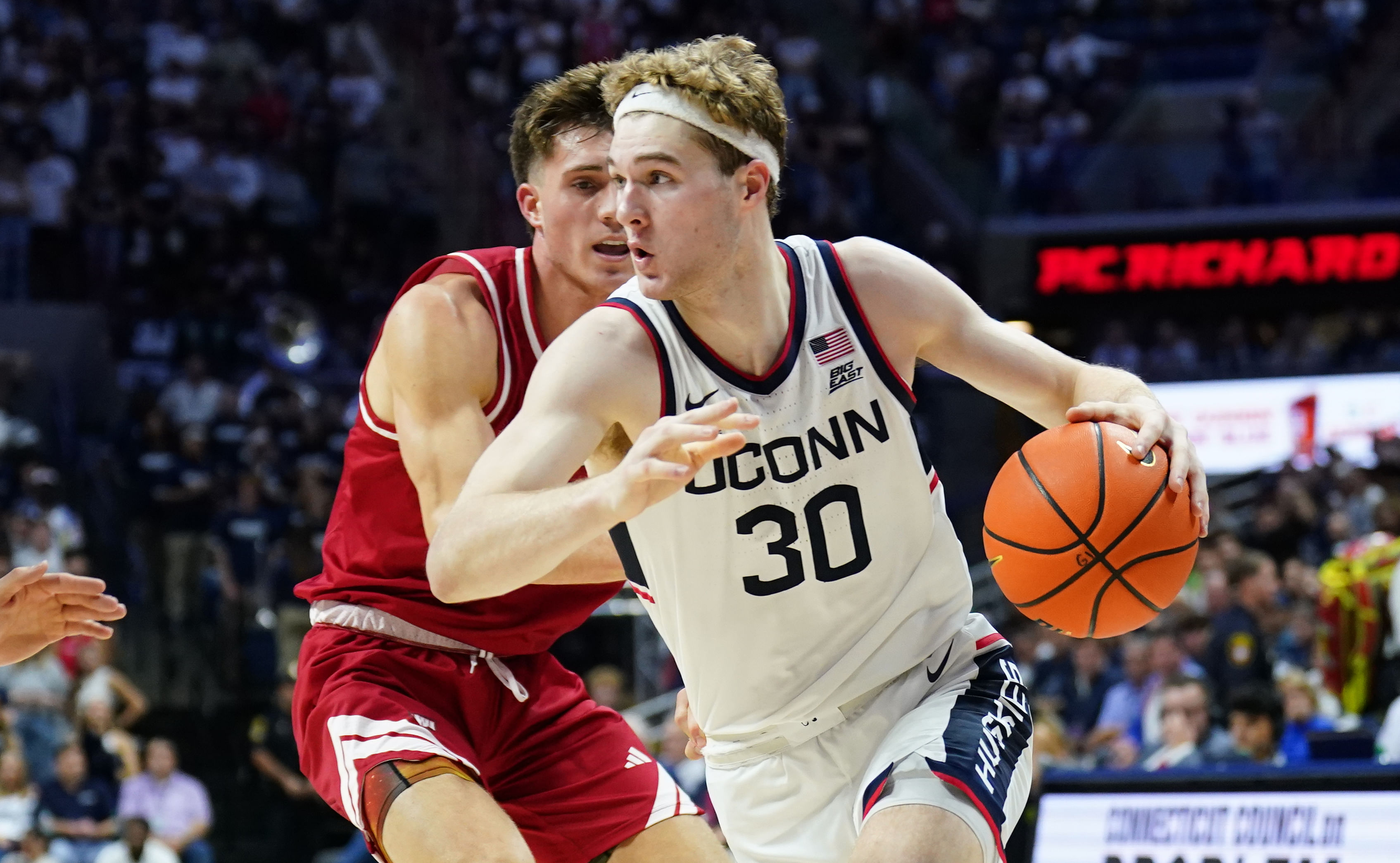 NCAA Basketball: Sacred Heart at Connecticut - Source: Imagn