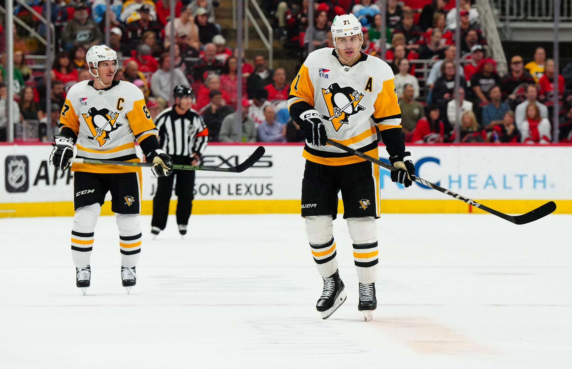 NHL: Pittsburgh Penguins at Carolina Hurricanes - Source: Imagn