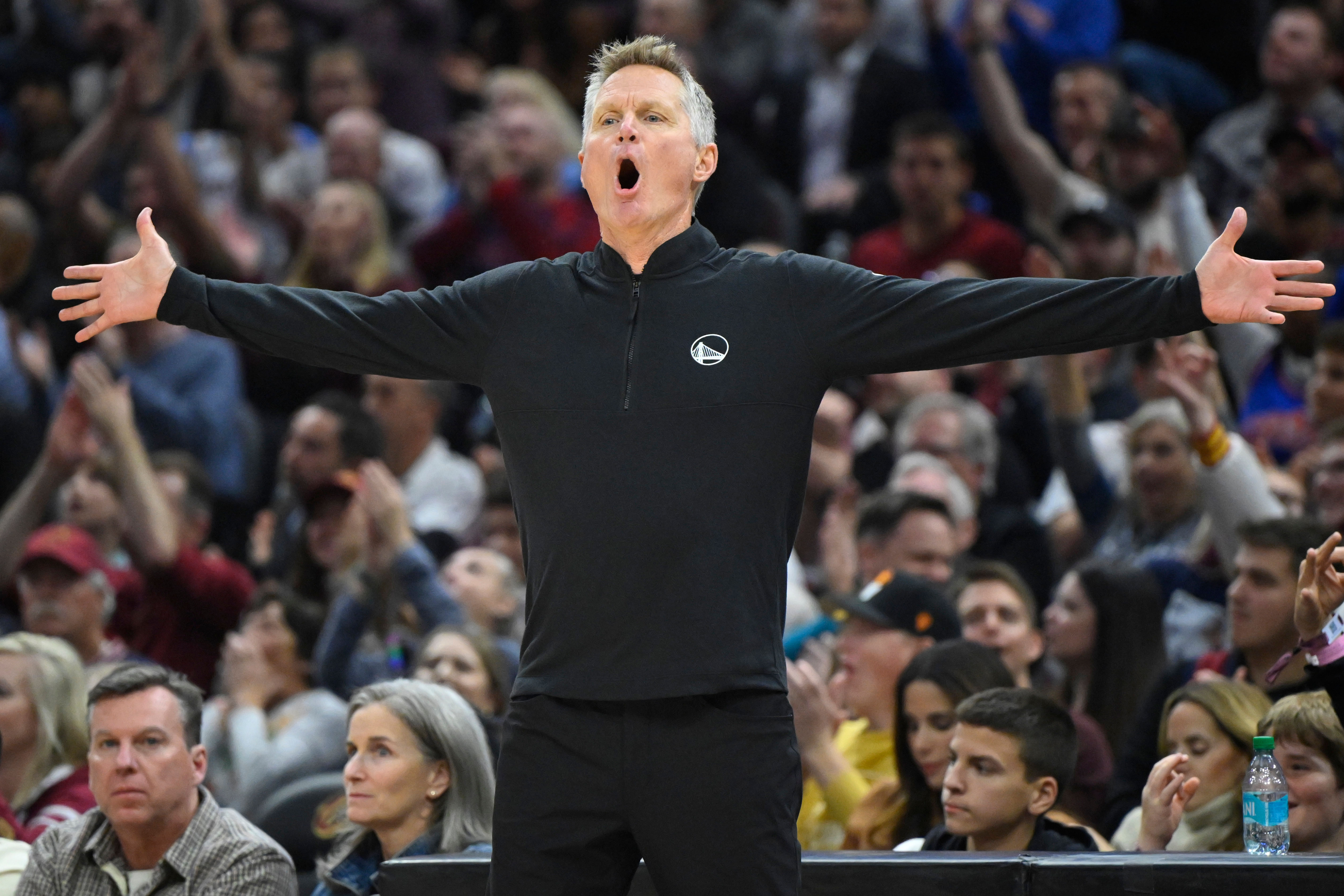 Golden State Warriors head coach Steve Kerr reacts against the Cleveland Cavaliers at Rocket Mortgage FieldHouse. Photo Credit: Imagn