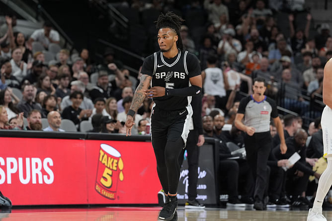 Stephon Castle stats tonight: How did Spurs rookie fare in matchup against LeBron James' Lakers? (Nov. 15)