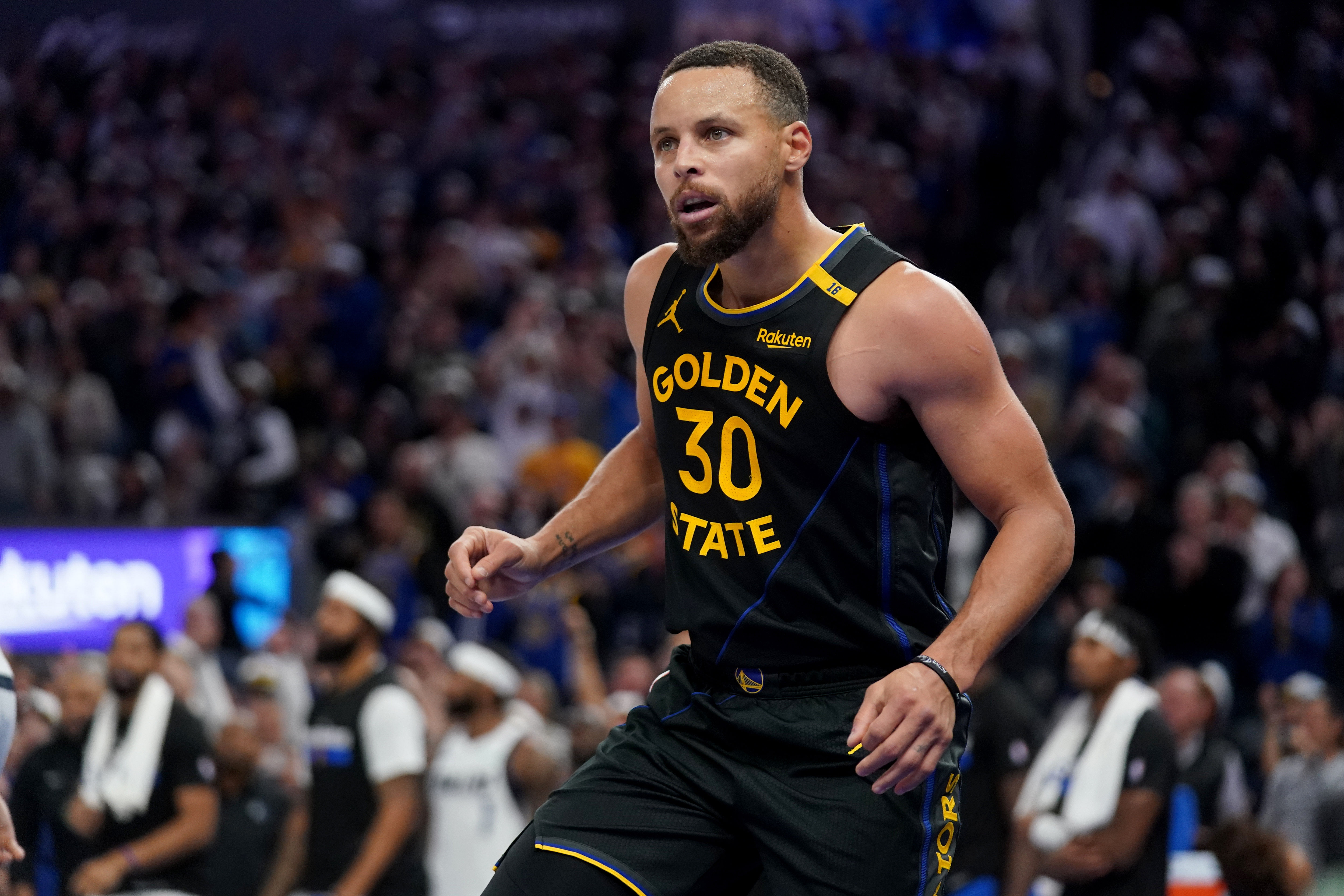 Steph Curry&#039;s trainer reveals secret for Warriors superstar&#039;s conditioning. (Photo: IMAGN)