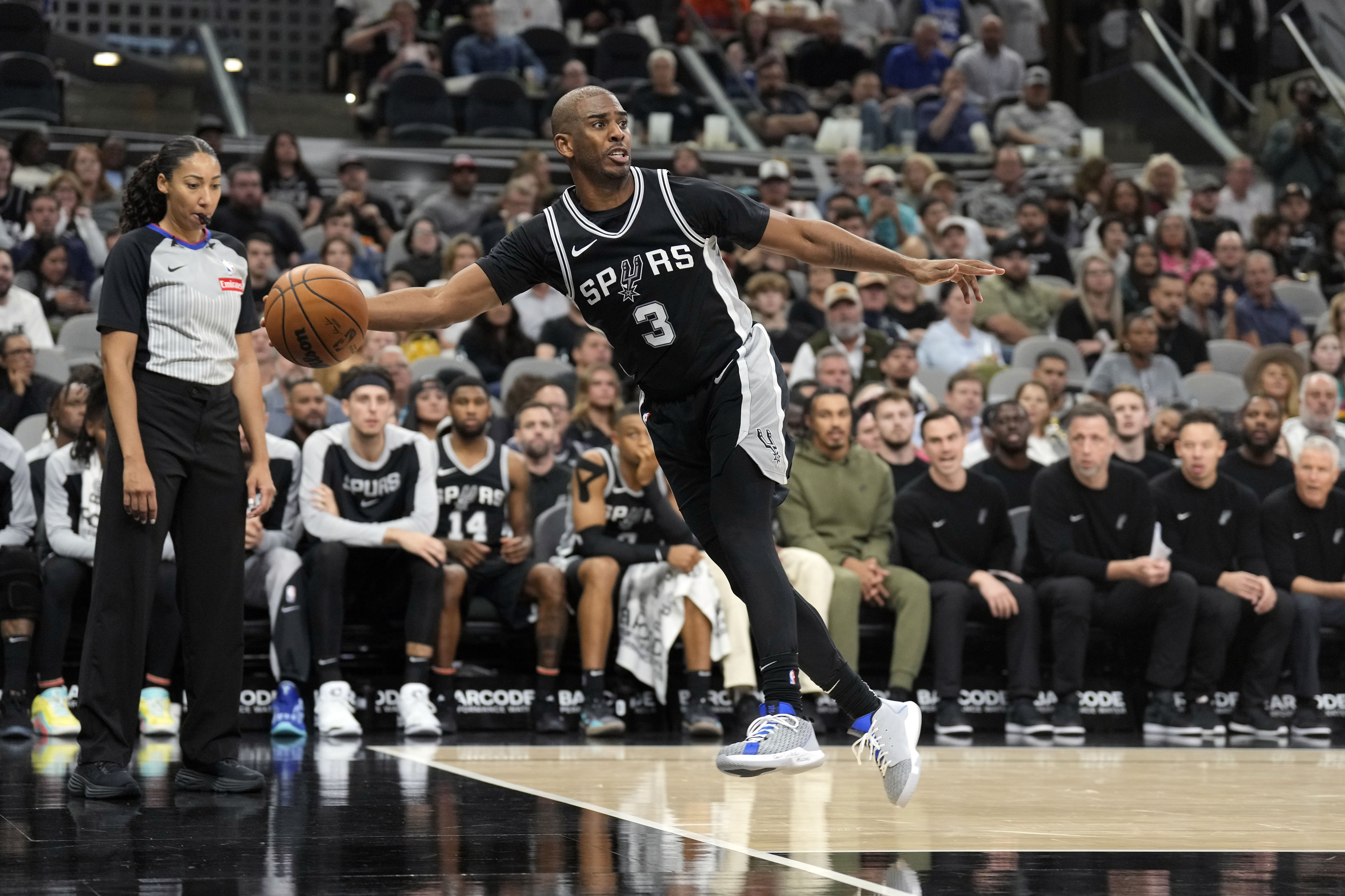 NBA: Washington Wizards at San Antonio Spurs - Source: Imagn