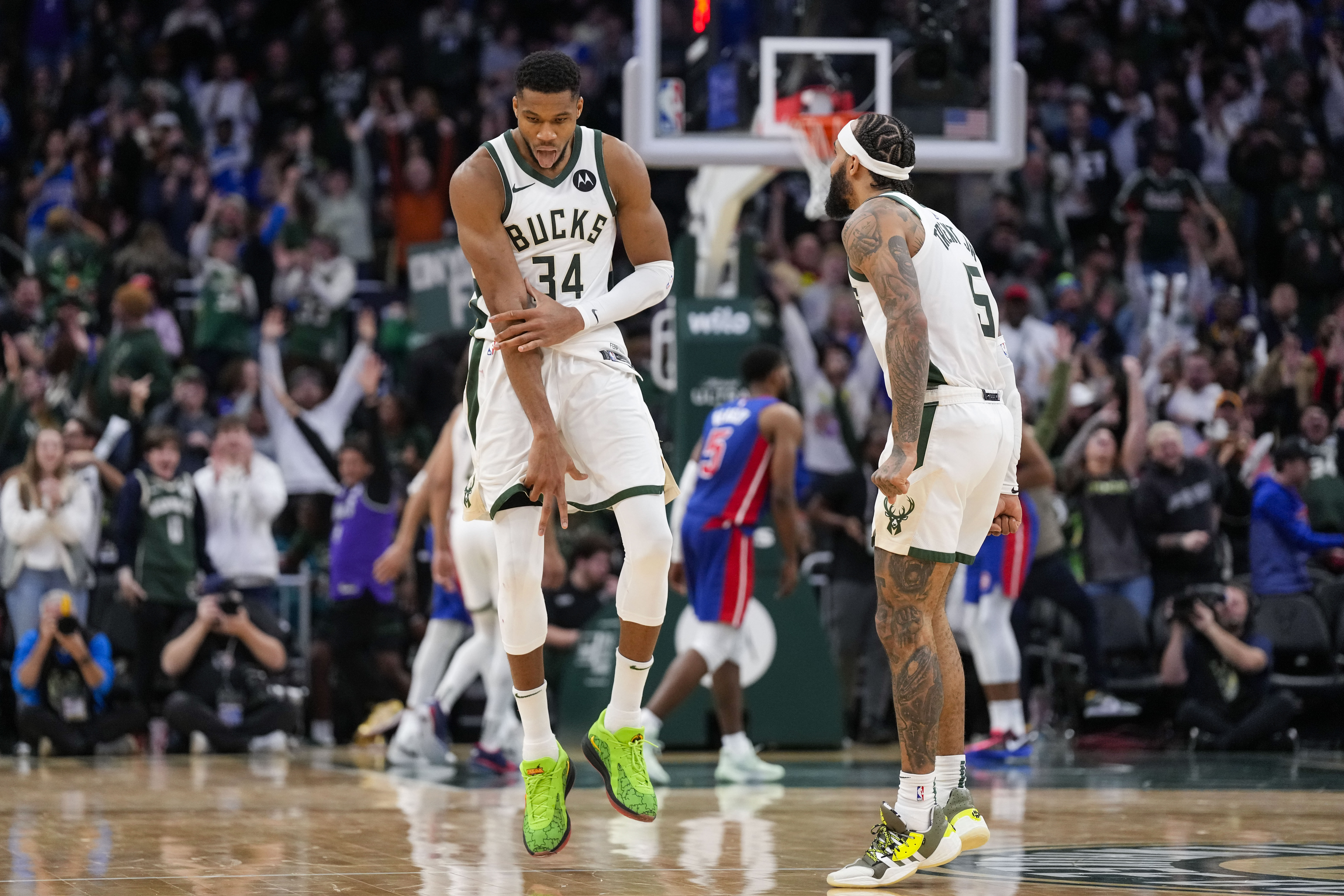 NBA: Detroit Pistons at Milwaukee Bucks - Source: Imagn