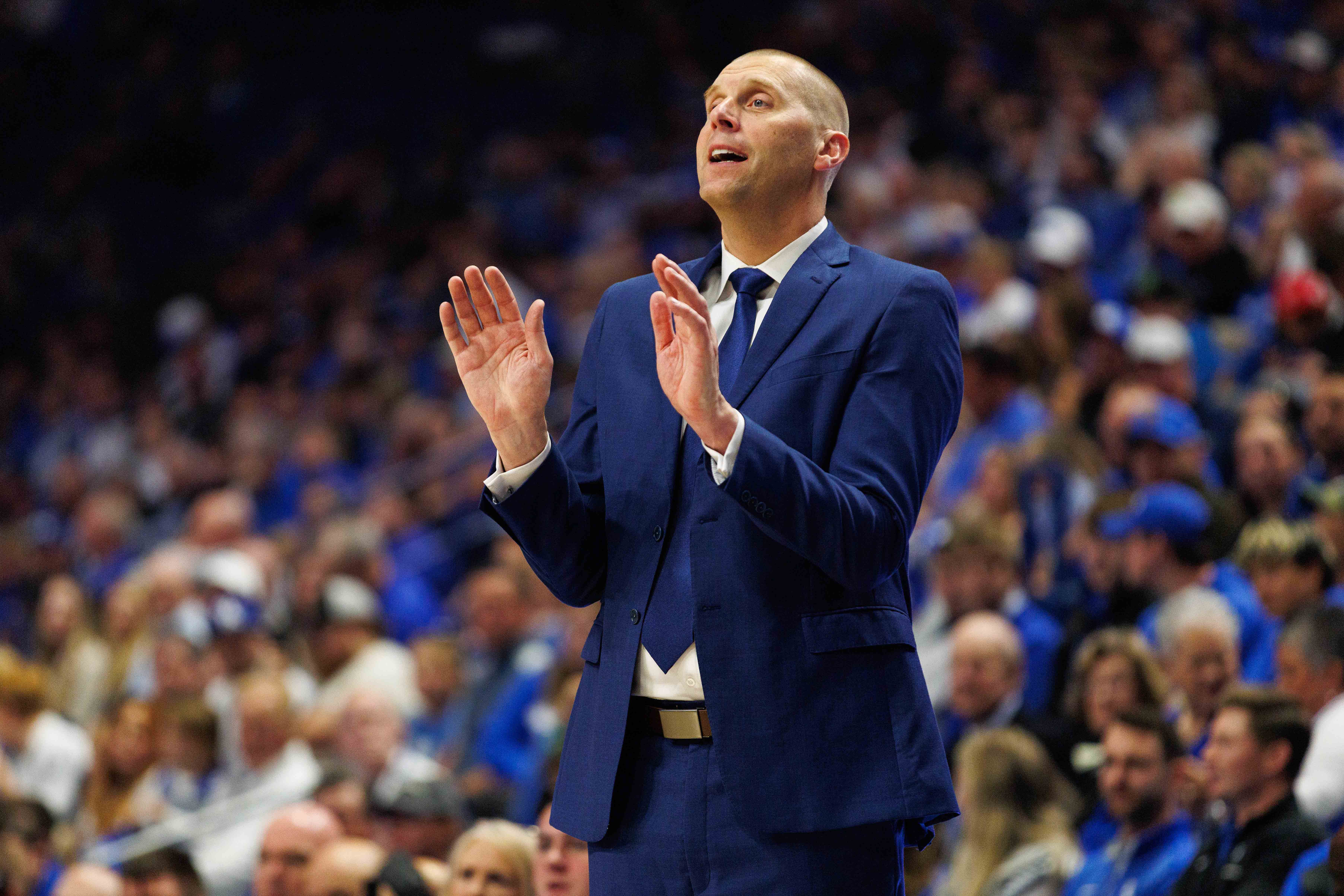 Kentucky head coach Mark Pope talks to his players during their game against Bucknell. Photo: Imagn