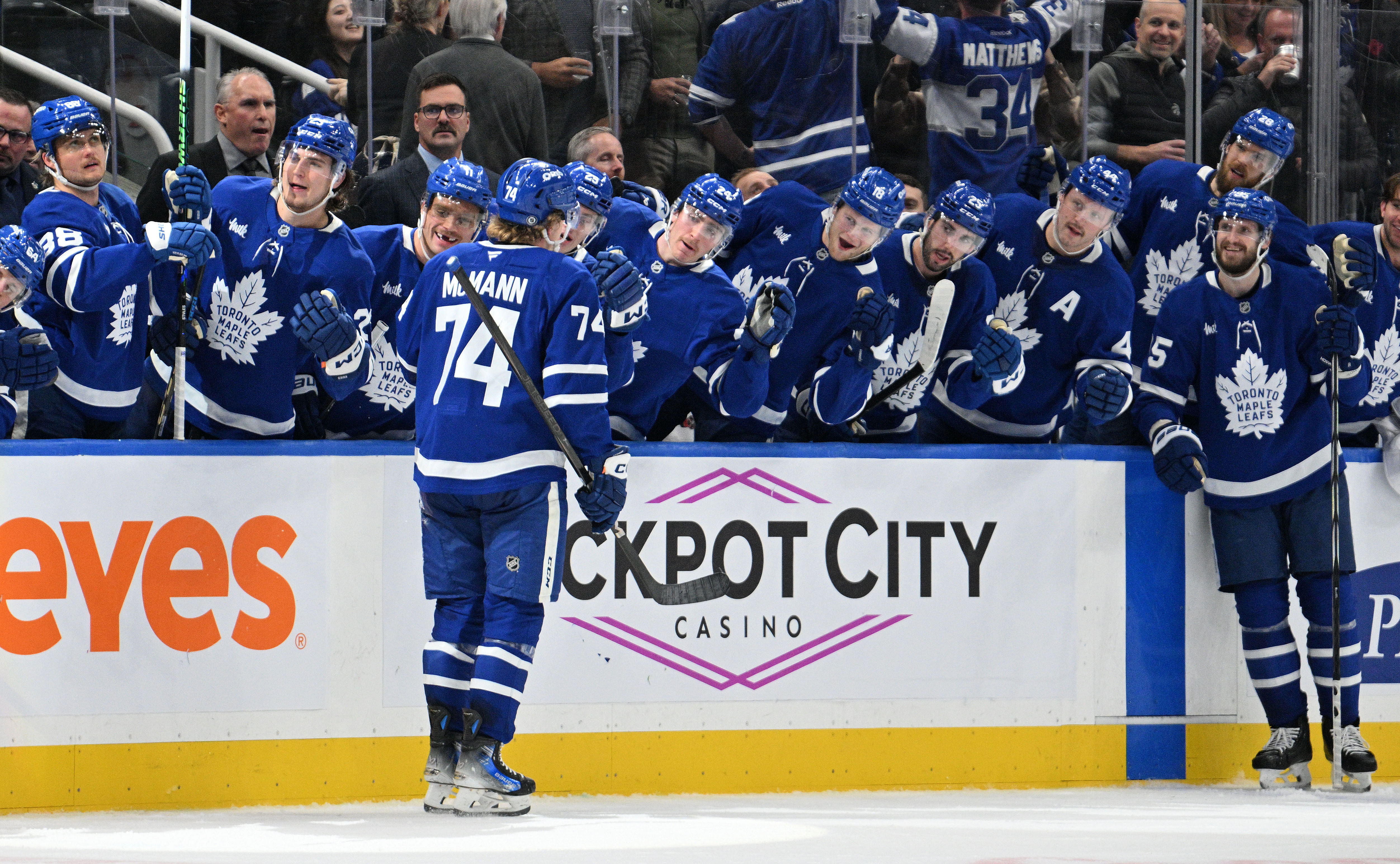 NHL: Edmonton Oilers at Toronto Maple Leafs - Source: Imagn