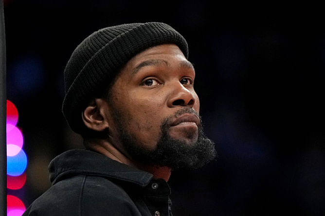 "It sucks, it's the worst" - Kevin Durant underlines silver lining while reflecting on missing Suns games due to injury