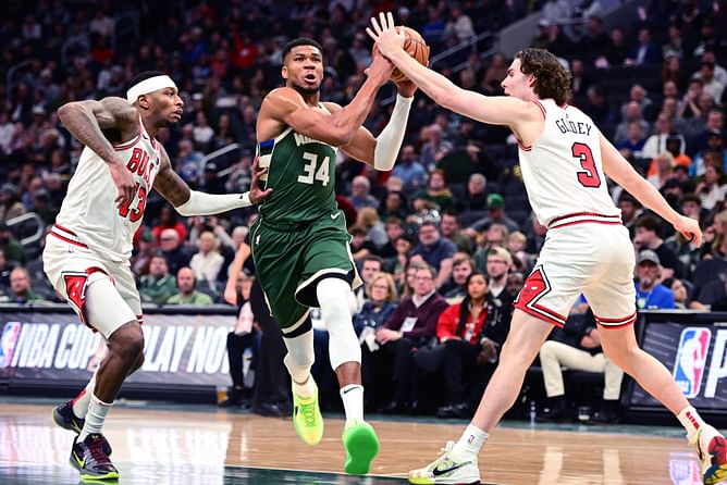 "Daddy ball in the paint" - NBA analyst hilariously describes Giannis Antetokounmpo's inexplicable performance