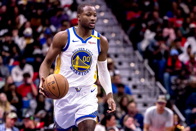 Why is Jonathan Kuminga not playing tonight against Spurs? Latest update on Warriors forward's absence? (Nov. 23)