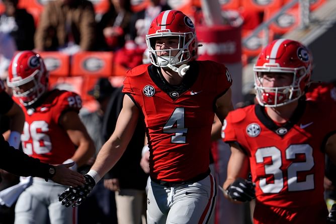 "Georgia vs Texas it is": CFB world makes huge SEC championship predictions after Kirby Smart's team makes the cut
