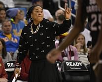 South Carolina's Dawn Staley jokes about leaving before breaking Geno Auriemma’s all-time win record