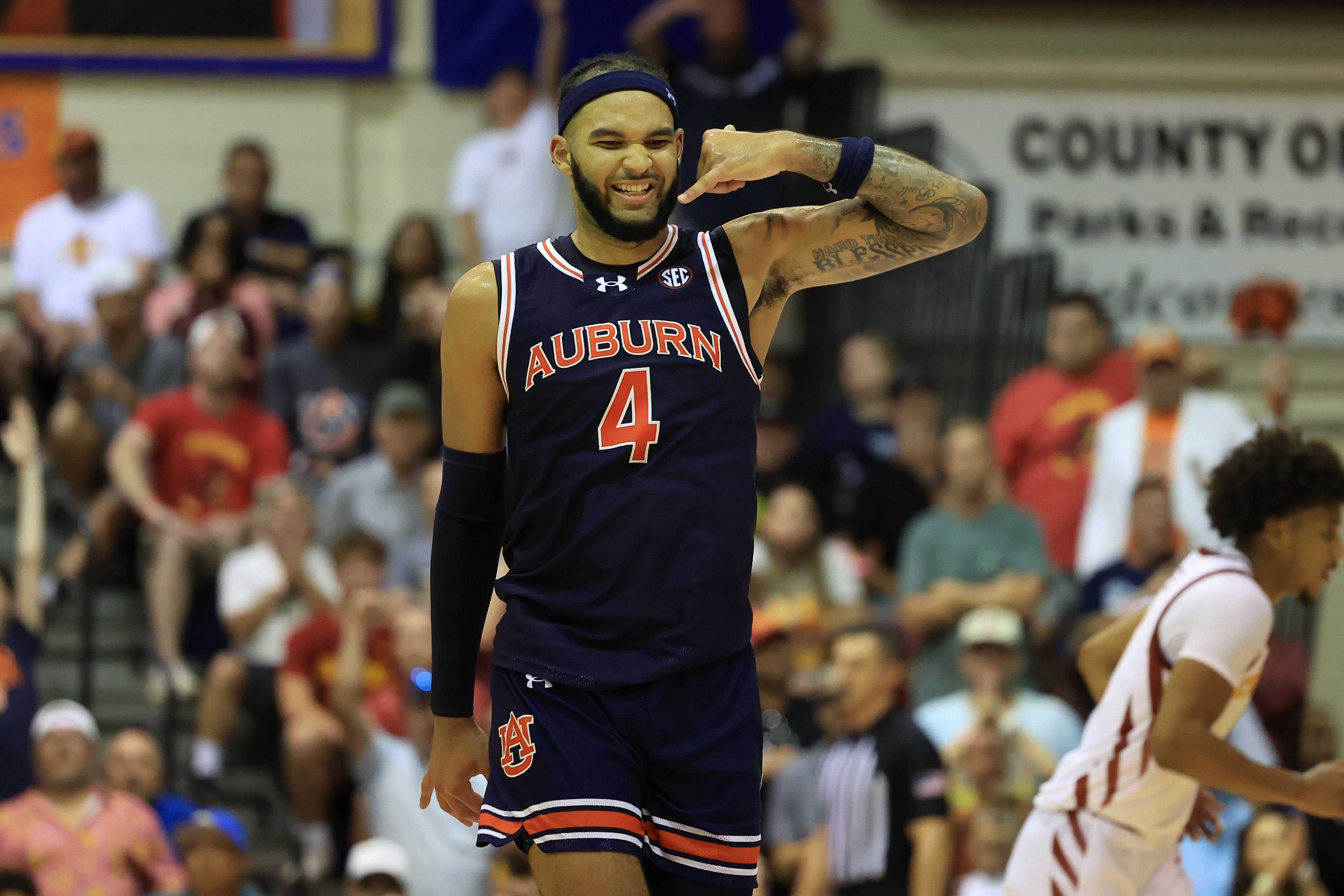 Auburn Tigers forward Johni Broome (4) reacts after scoring against the Iowa State Cyclones during the second half of their NCAA game. Photo: Imagn