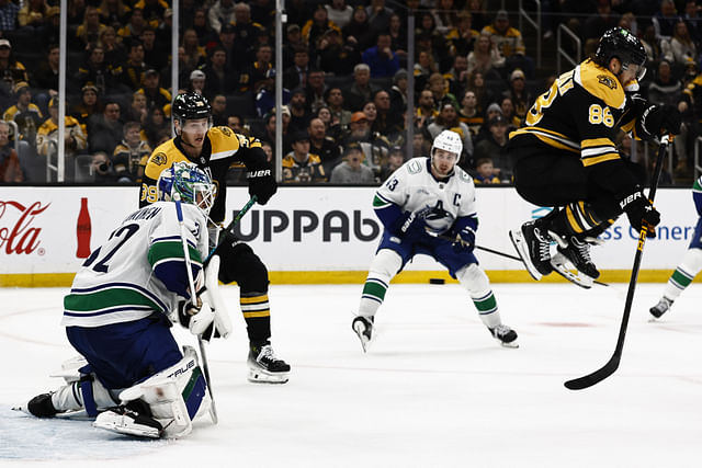 NHL: Vancouver Canucks at Boston Bruins - Source: Imagn