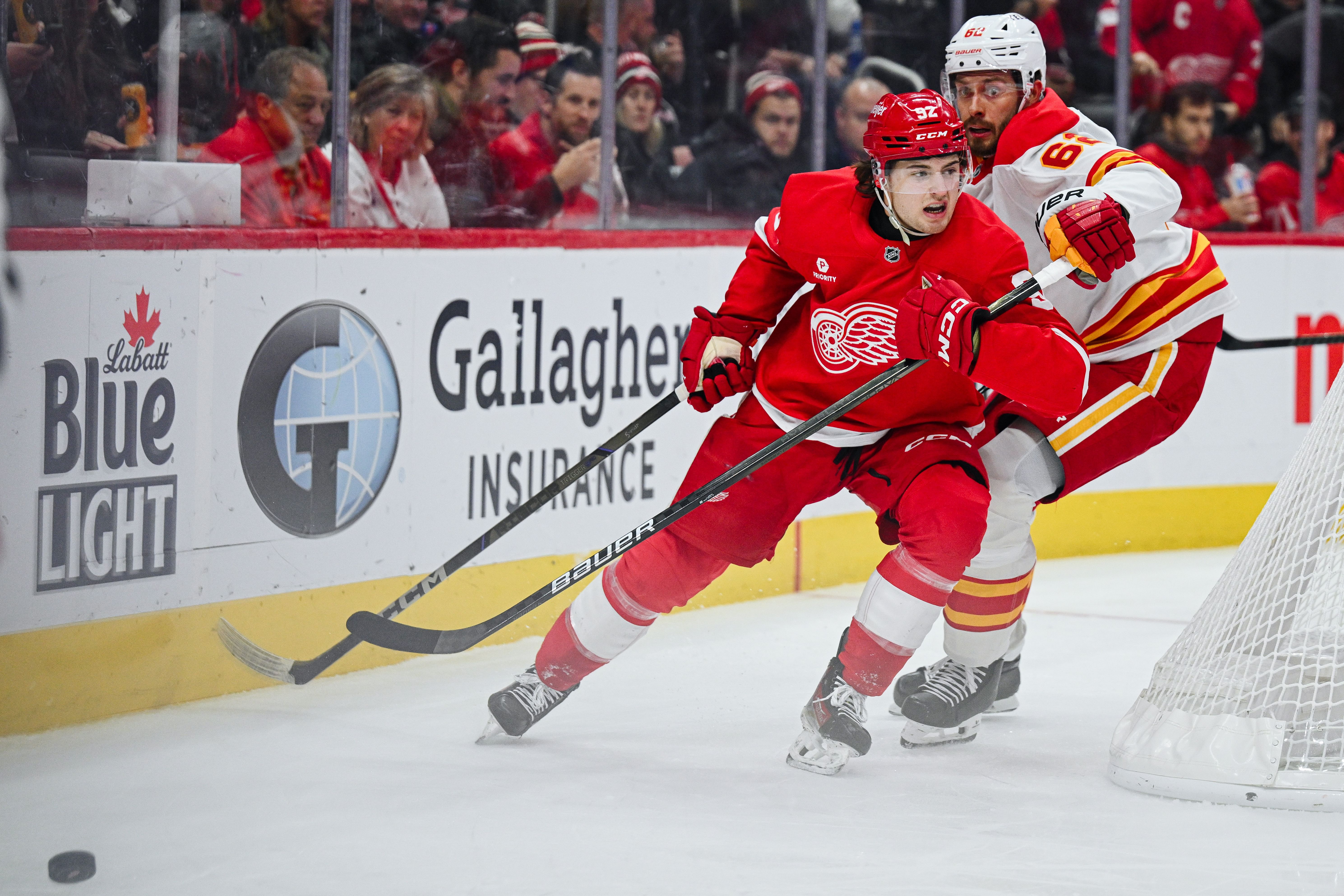 NHL: Calgary Flames at Detroit Red Wings - Source: Imagn