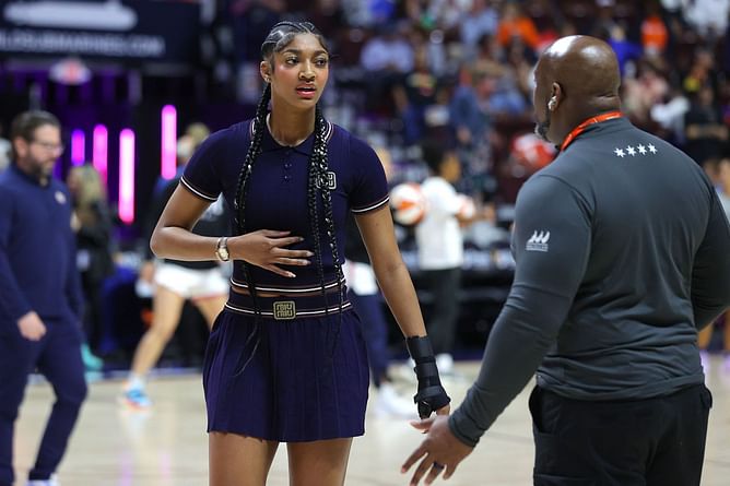 Angel Reese rallies behind brother Julian Reese with 3-word cheer
