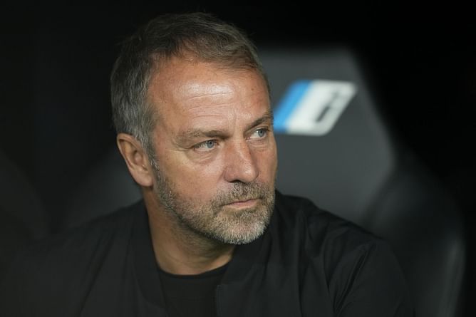 Barcelona make decision on Paris Saint-Germain's €100m interest in 25-year-old star: Reports