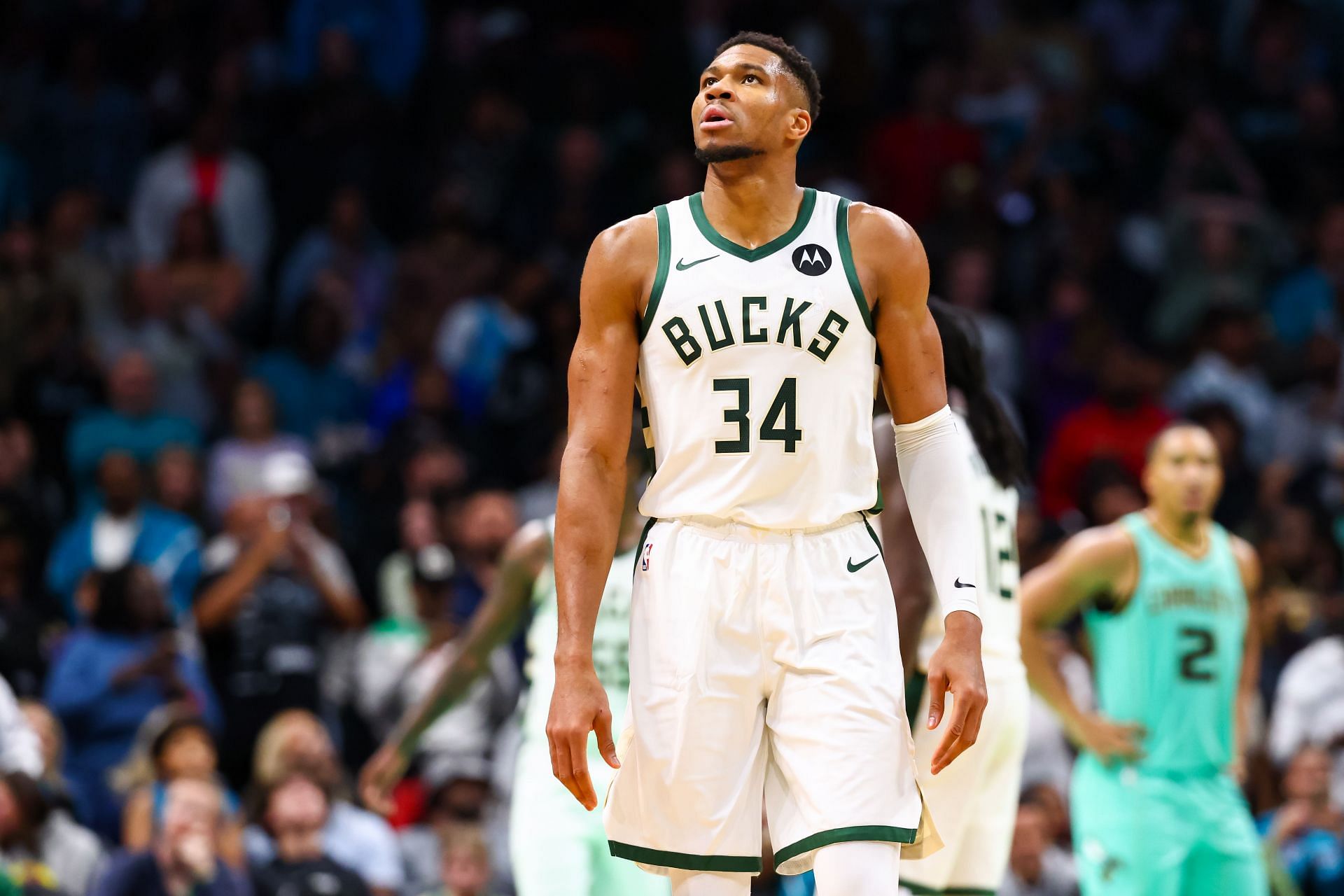 Giannis Antetokounmpo - Milwaukee Bucks