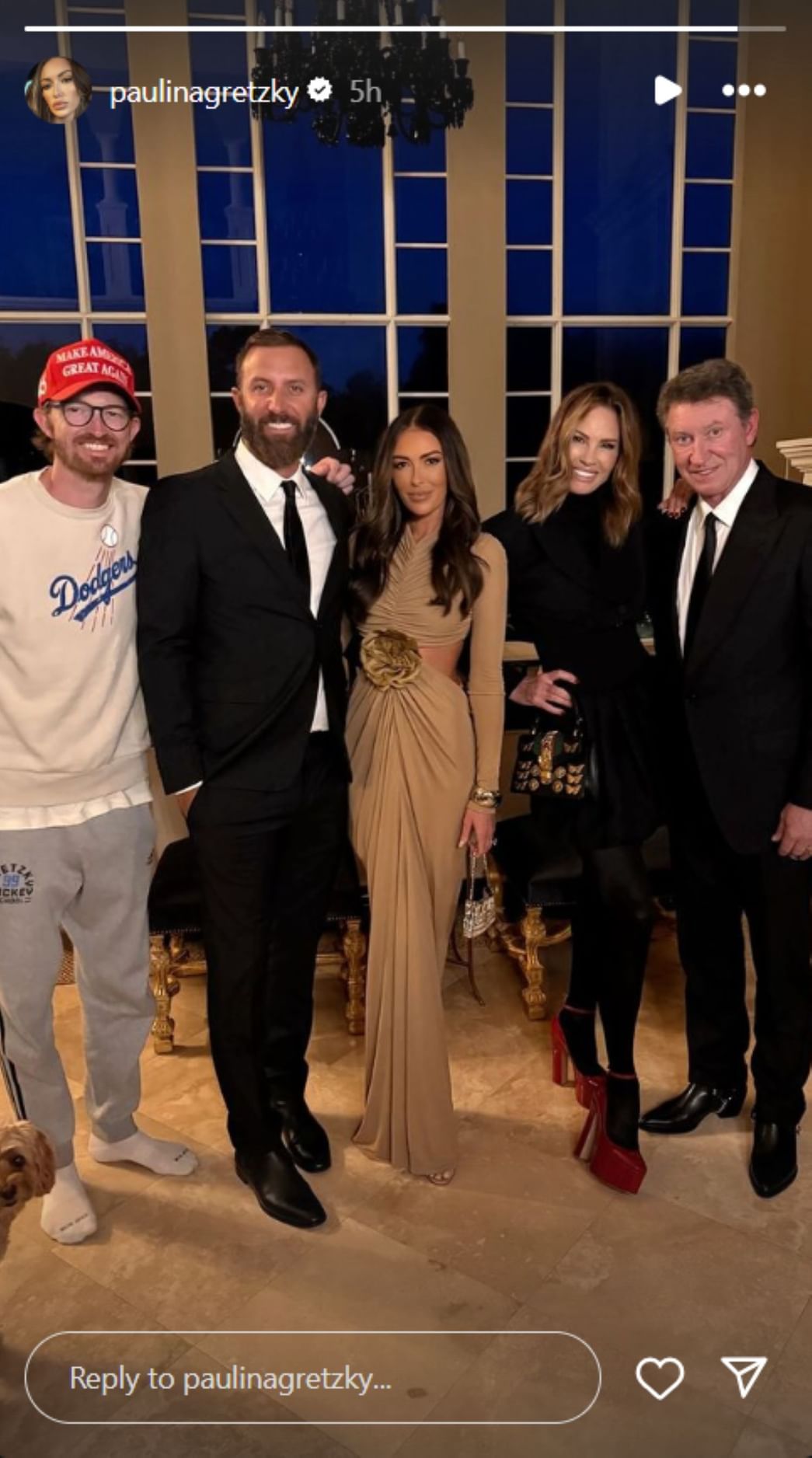 Does Wayne Gretzky support Donald Trump or Kamala Harris? Exploring