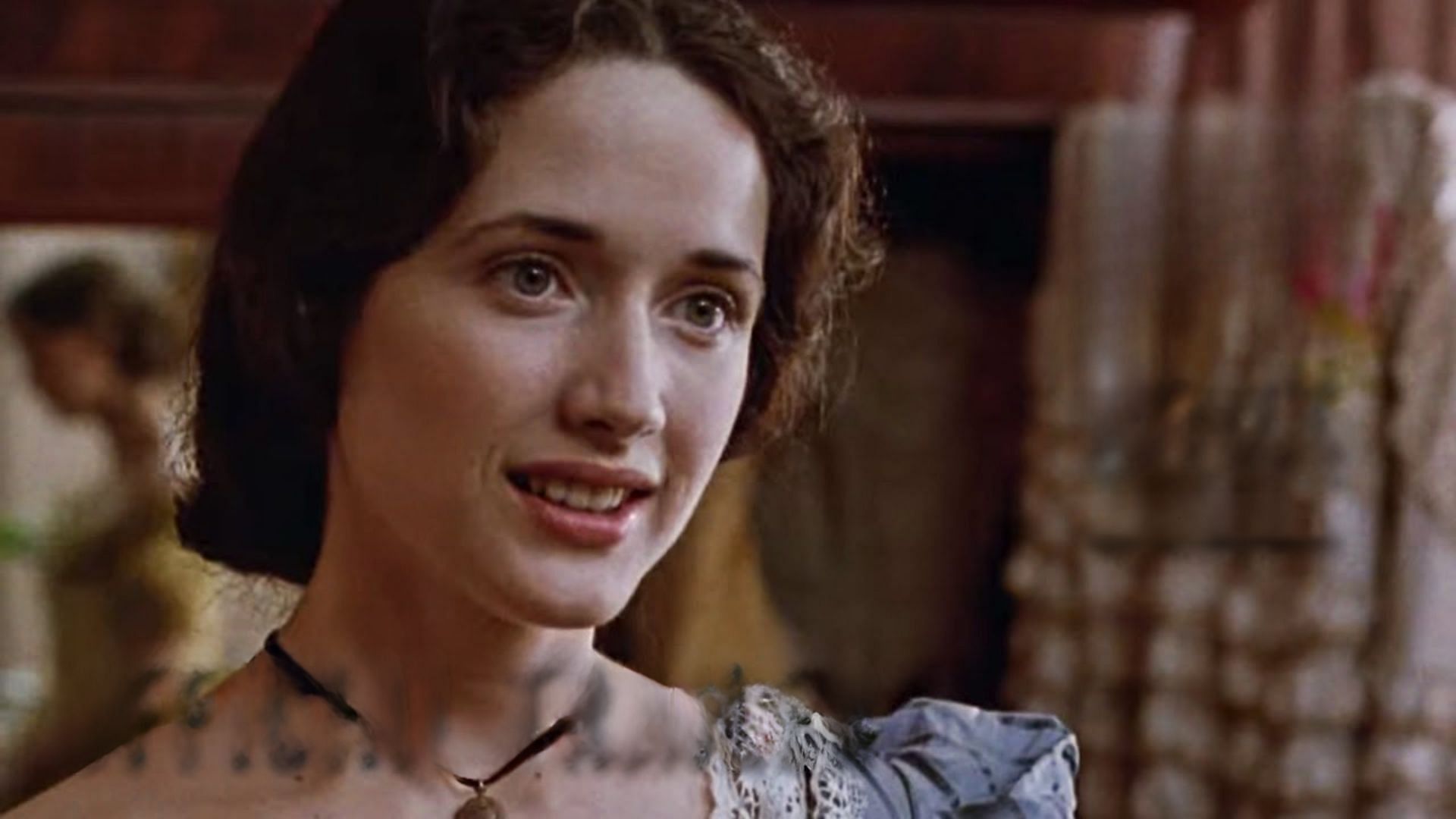 Jo March in Little Women (1994) (Image via YouTube/@Sony Pictures Home Entertainment)