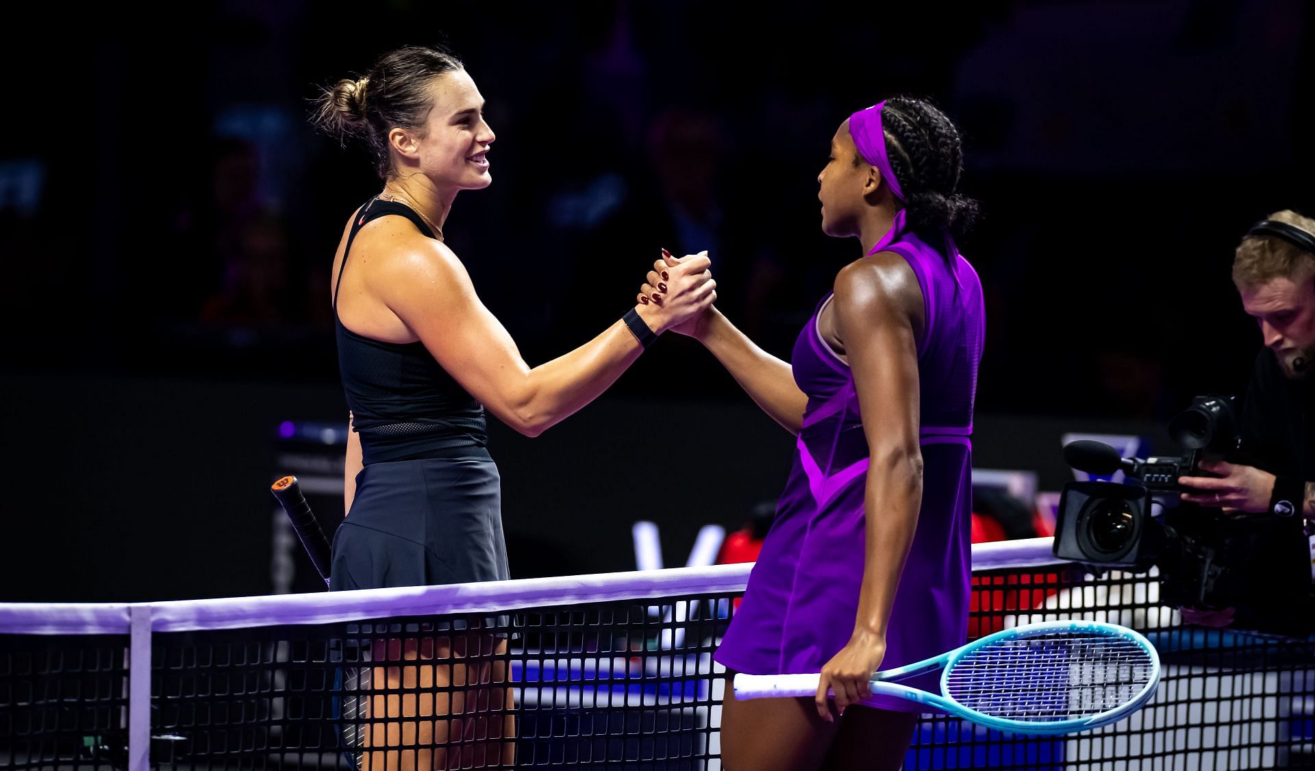 Aryna Sabalenka (L) and Coco Gauff (R) after their semifinal match at the 2024 WTA Finals (Source: Getty)