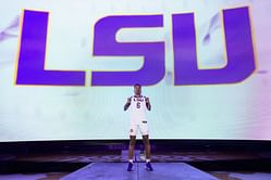 Elite recruit Divine Bourrage shares a 4-word reaction to a warm welcome by Kim Mulkey's LSU on gameday