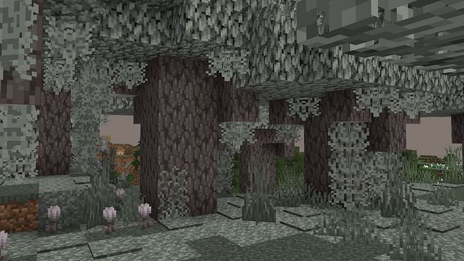 Minecraft Bedrock 1.21.50.28 beta and preview patch notes: Eyeblossom changes, texture changes, bug fixes, and more