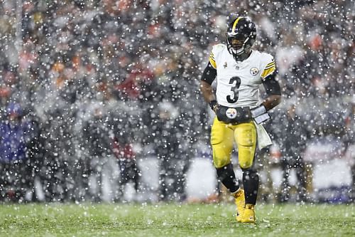 Russell Wilson at Pittsburgh Steelers v Cleveland Browns - Source: Getty