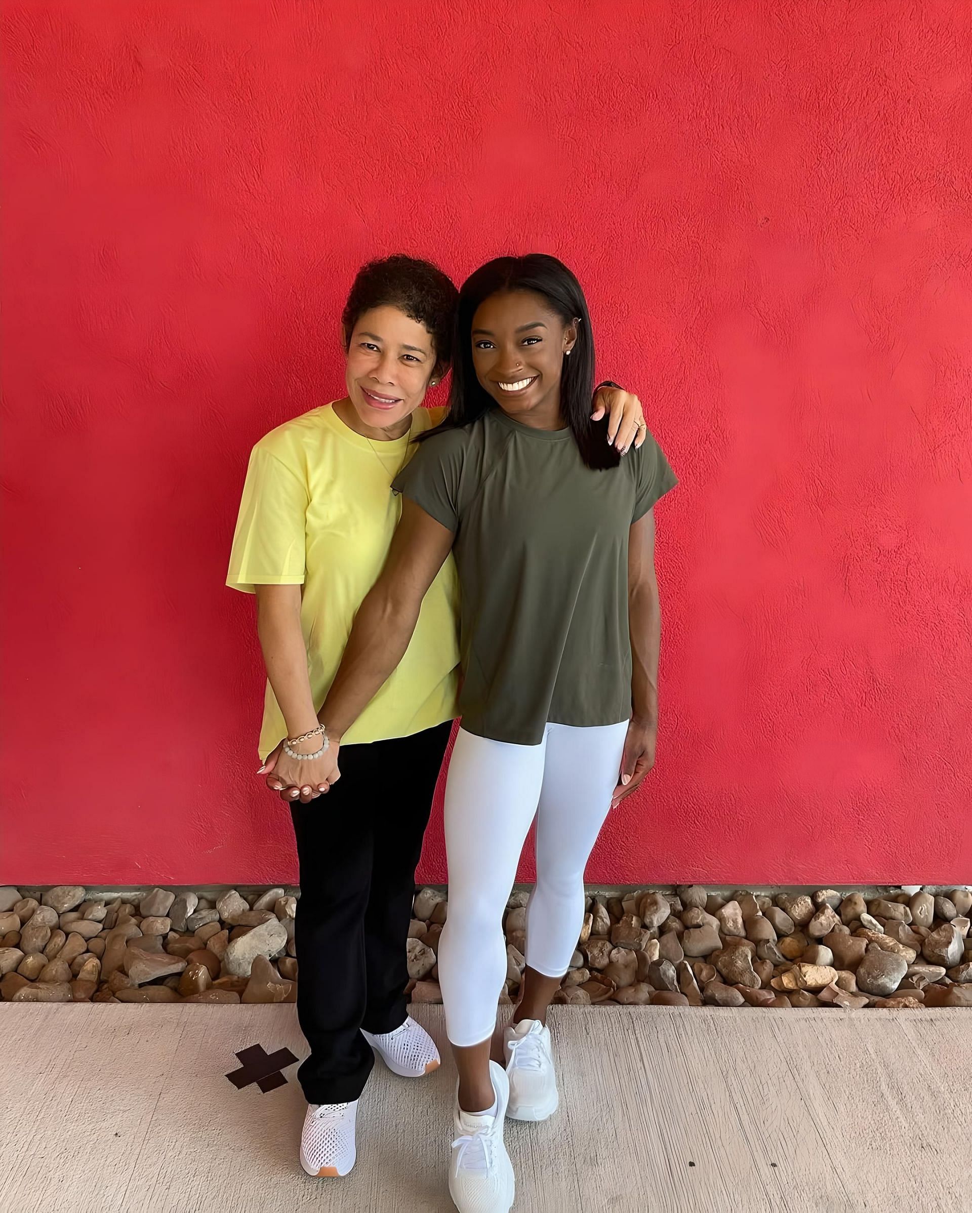 Simone Biles and her mother Nellie / Source: Instagram: @simonebiles