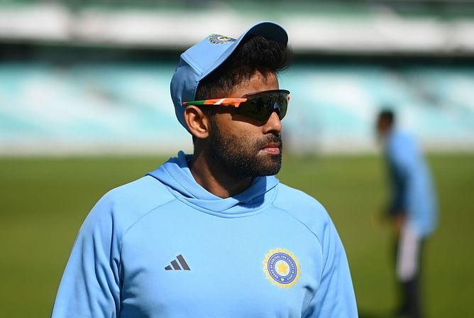 [Watch] "Pakistan kyu nahi aa rahe aap?" - Fan stumps Suryakumar Yadav with 2025 Champions Trophy question
