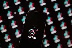 What is a Pink Tote lid mom? Meaning behind latest viral TikTok trend explained