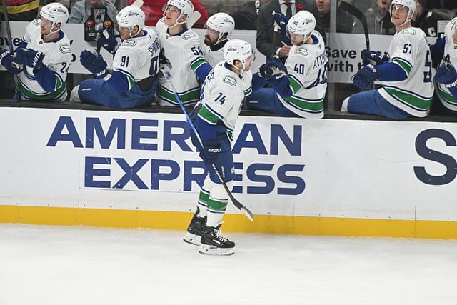 NHL: NOV 07 Canucks at Kings - Source: Getty