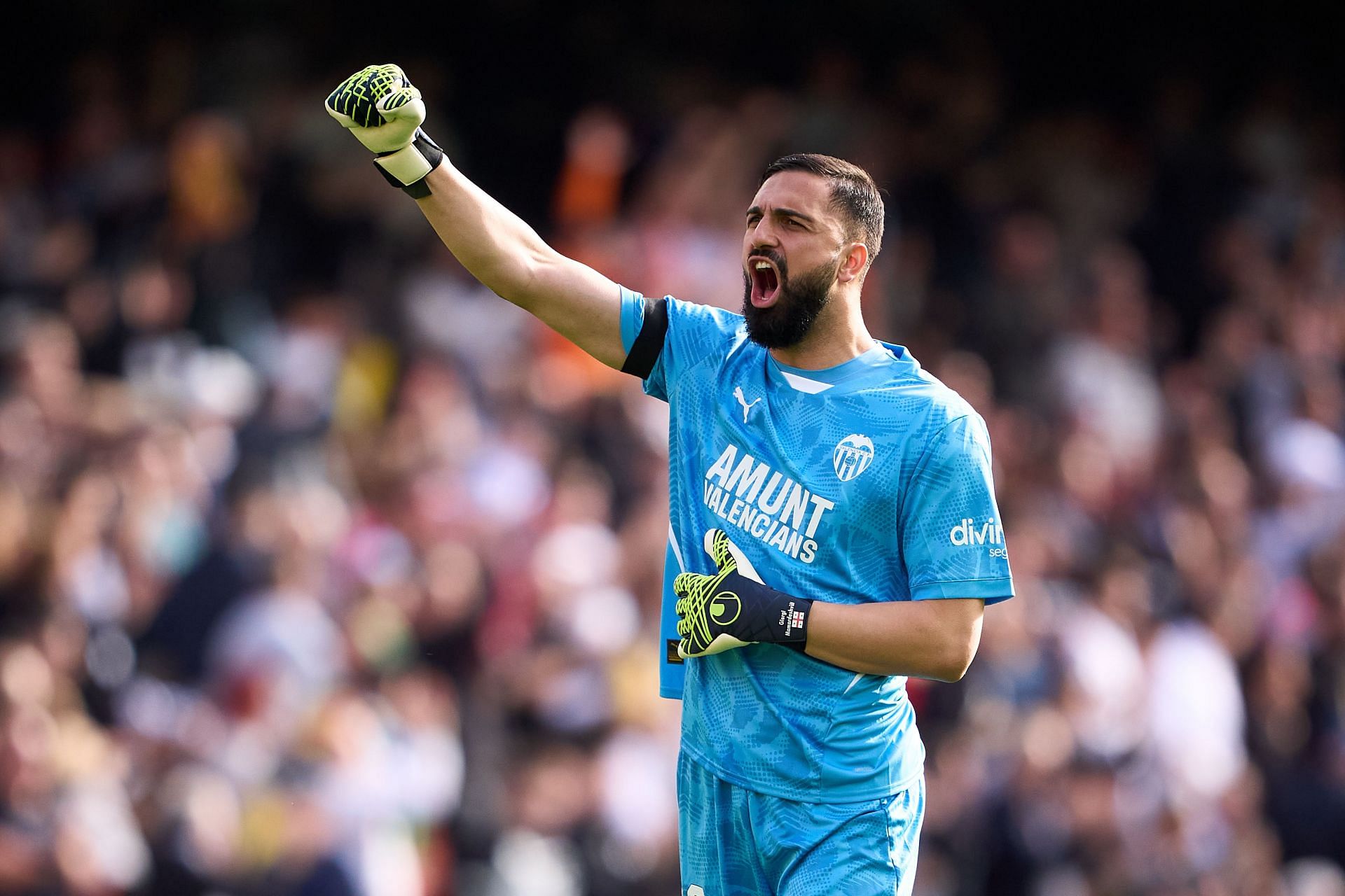 Valencia CF v Real Betis Balompie - La Liga EA Sports - Source: Getty