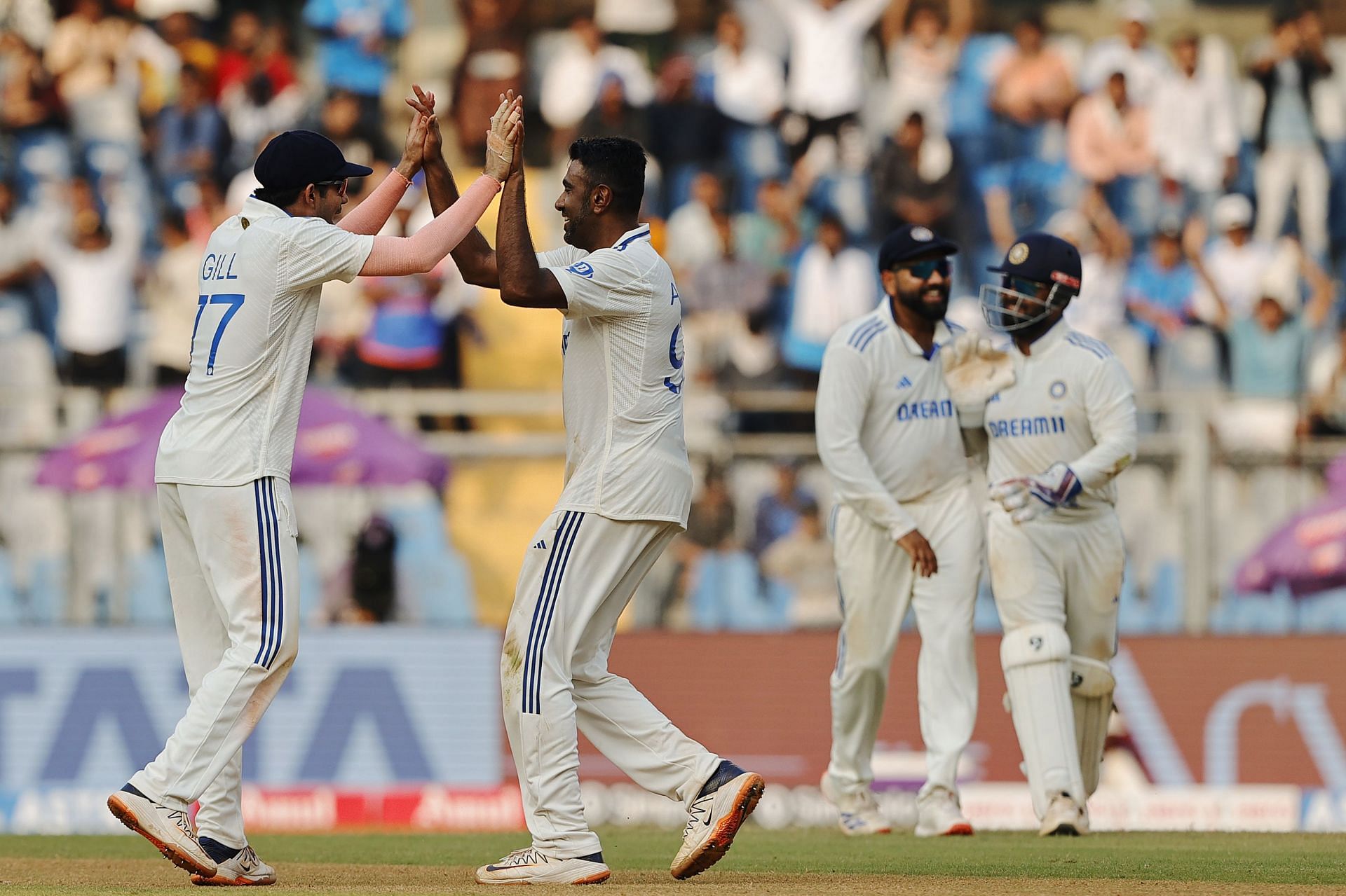 भारतीय टीम को बेहद कम टार्गेट मिला है (Photo Credit - @BCCI)