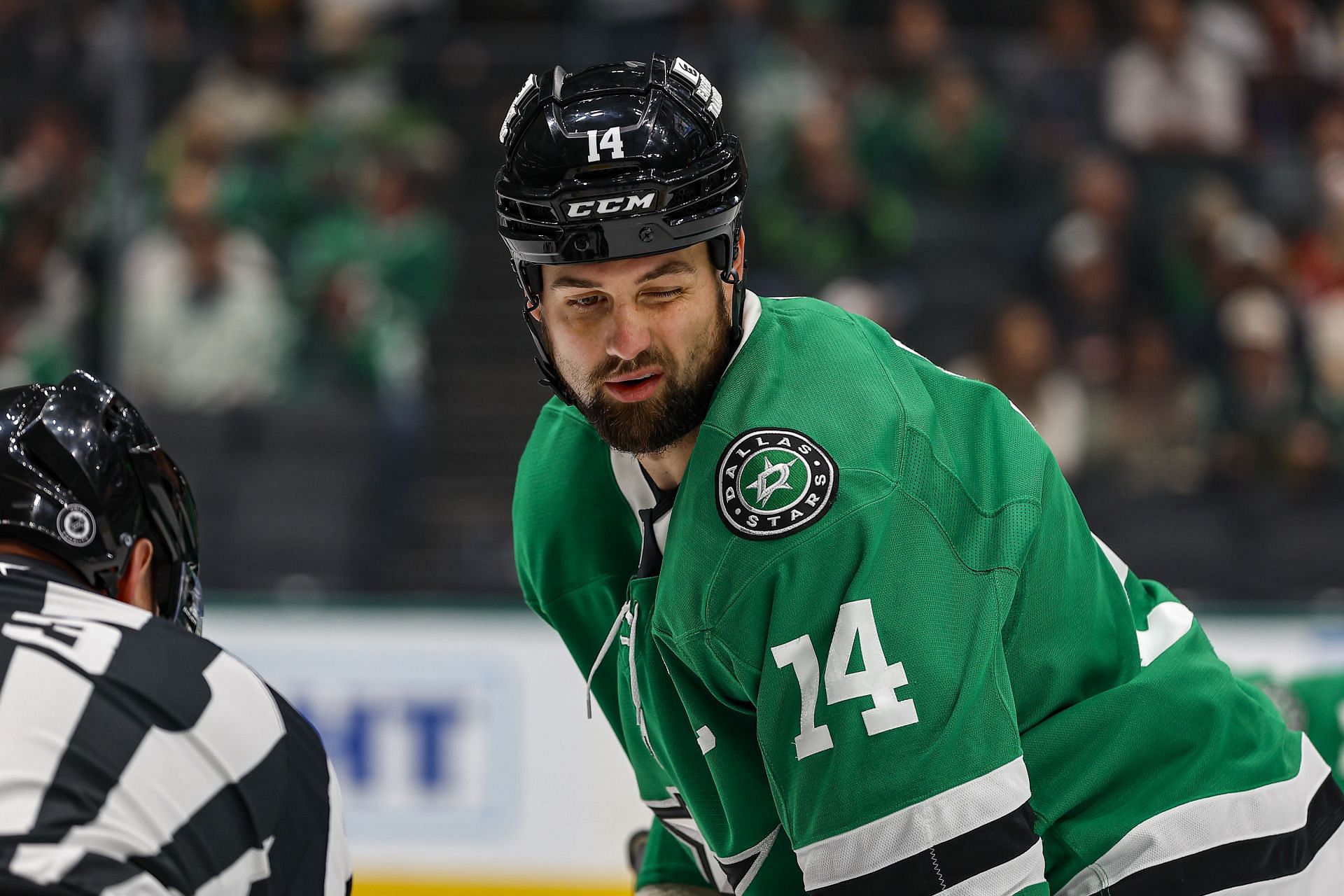 NHL: NOV 07 Blackhawks at Stars - Source: Getty