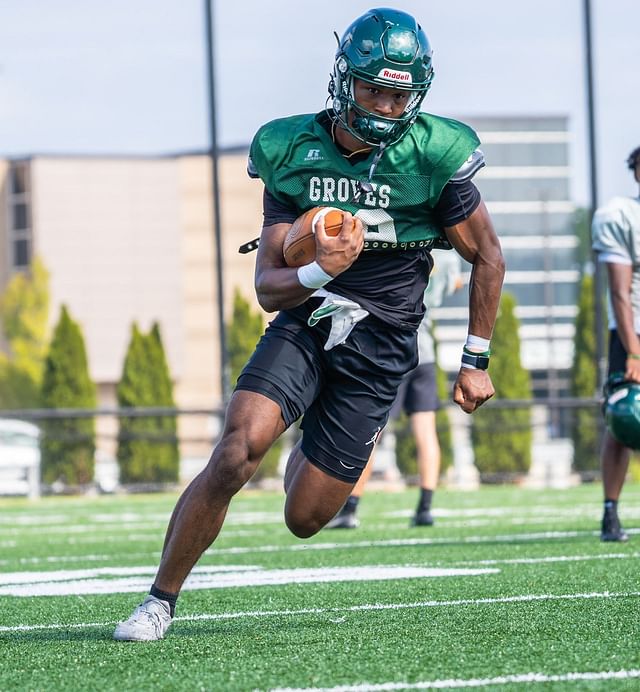 Wylie E. Groves High School athlete Noah Sanders #20 during a practice. Image via @Noah__Sanders on X