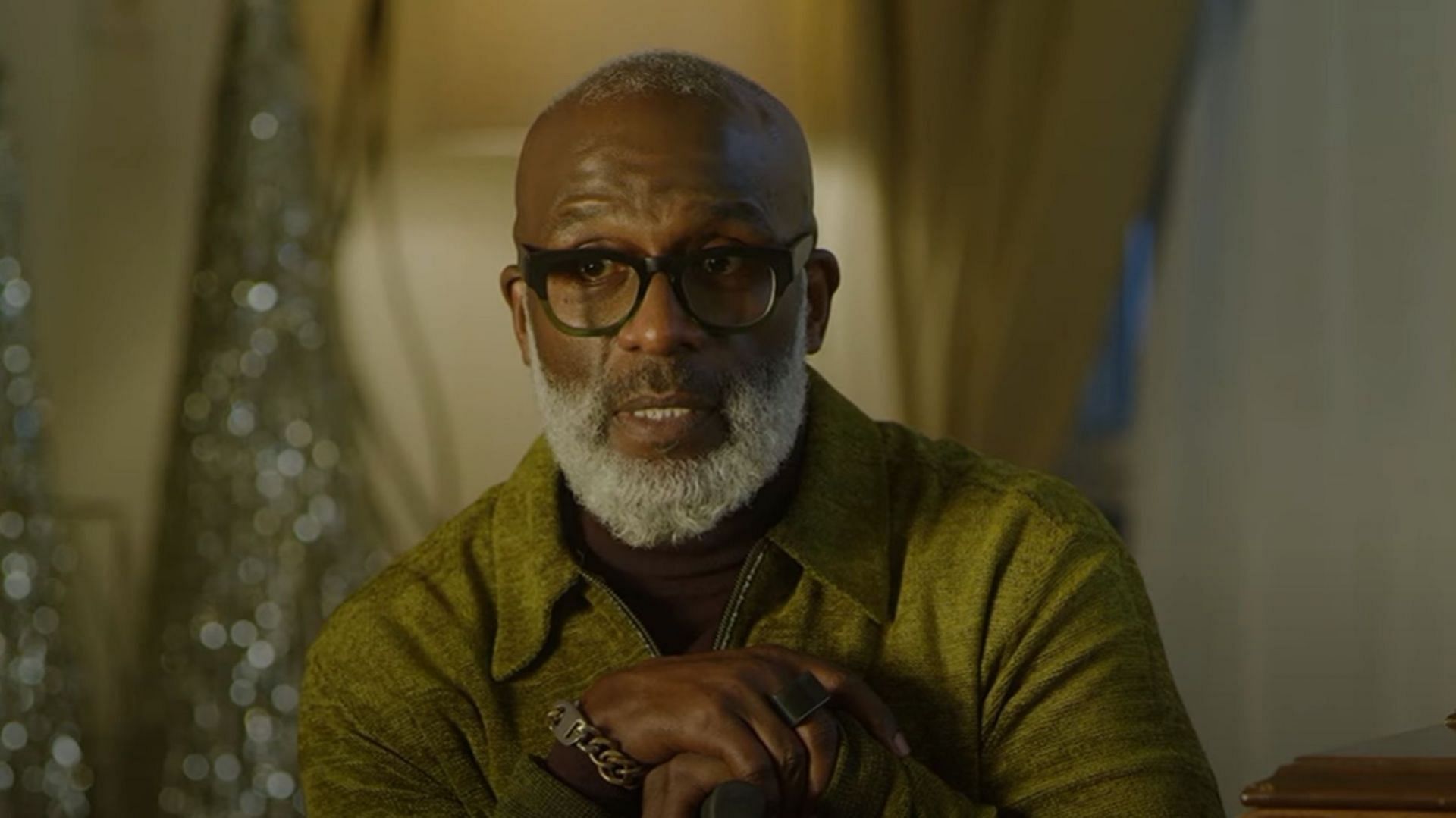 Bebe Winans as Lincoln (Image via youtube/@Lifetime)