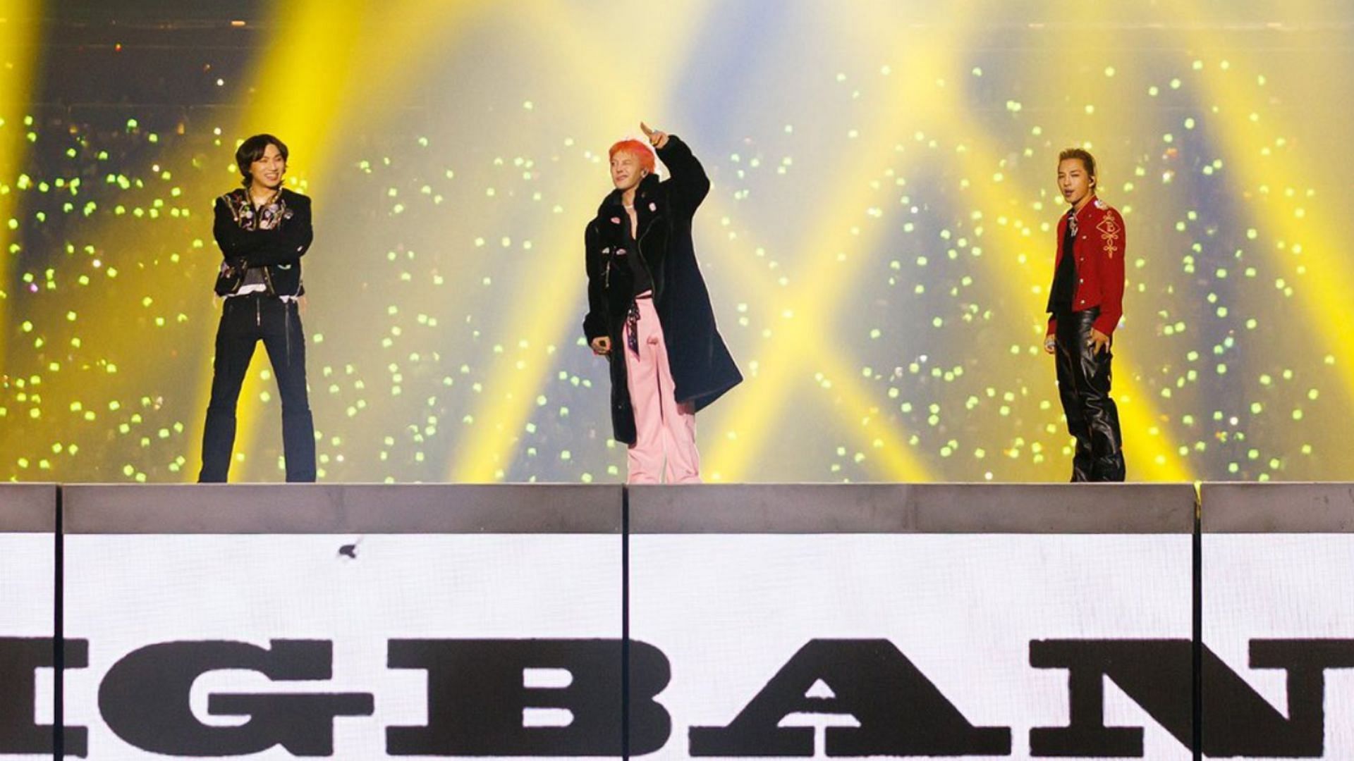 BIGBANG members (Image via X/@MnetMAMA)