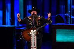 What happened to Sundance Head? Wife Misty asks fans for prayers as The Voice winner is hospitalized