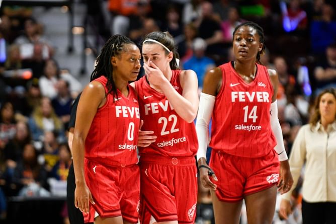 "That hater is still trying to tamper after last season": Fans slam Sheryl Swoopes for Kelsey Mitchell remark amid free agency
