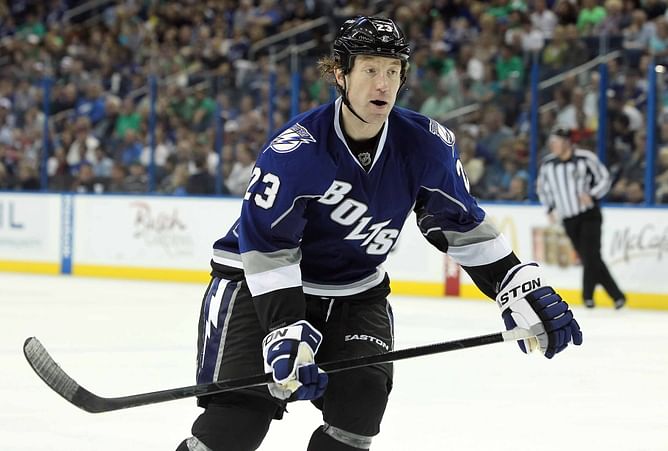 Ex-NHL enforcer extends '5 star dining brawls' experience to Paul Bissonnette's next restaurant fight