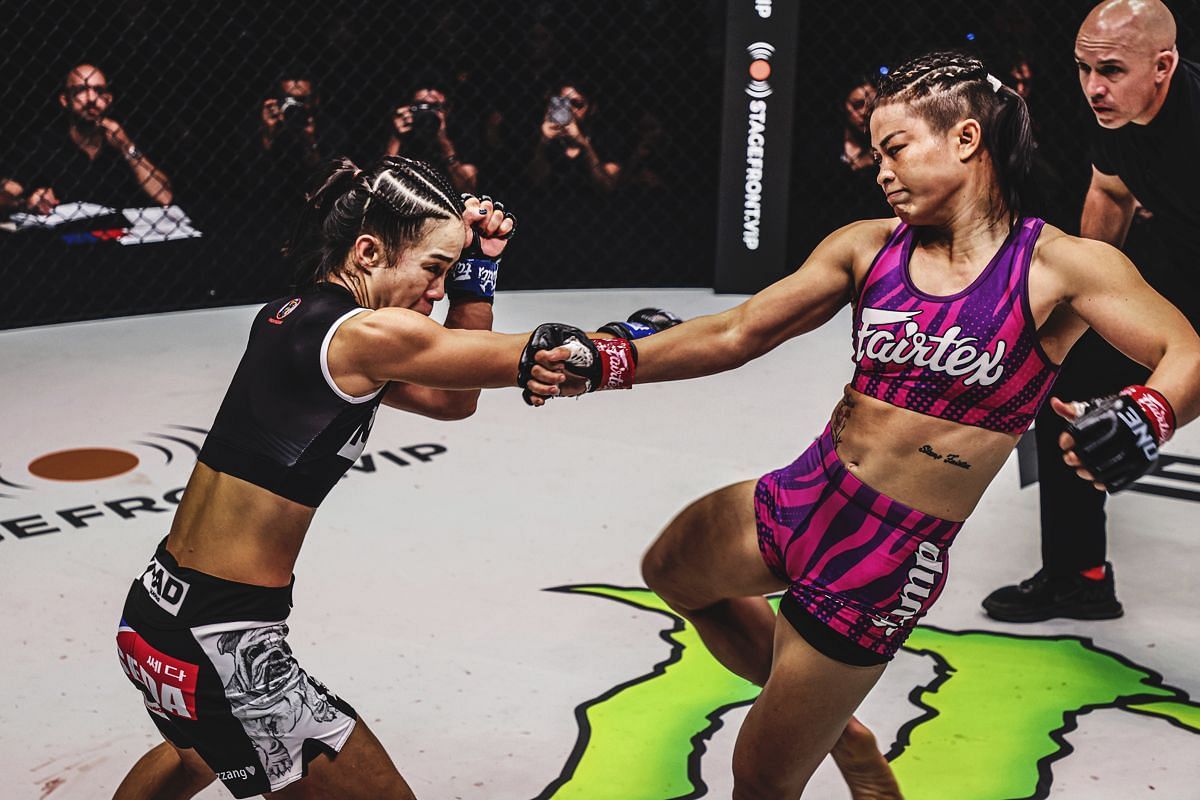 Stamp fighting Ritu Ham Seo Hee | Image credit: ONE Championship