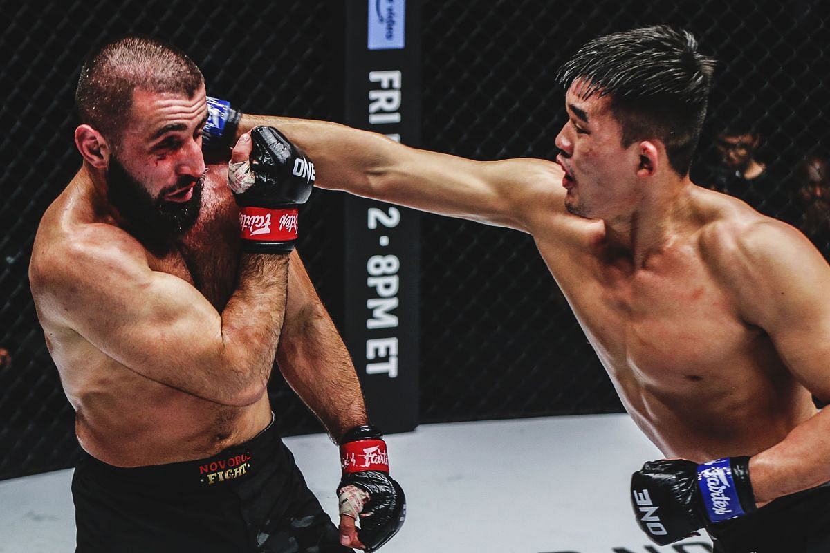 WATCH: Christian Lee steps on the afterburners in spirited comeback win over Kiamrian Abbasov for welterweight MMA gold -- Photo by ONE Championship