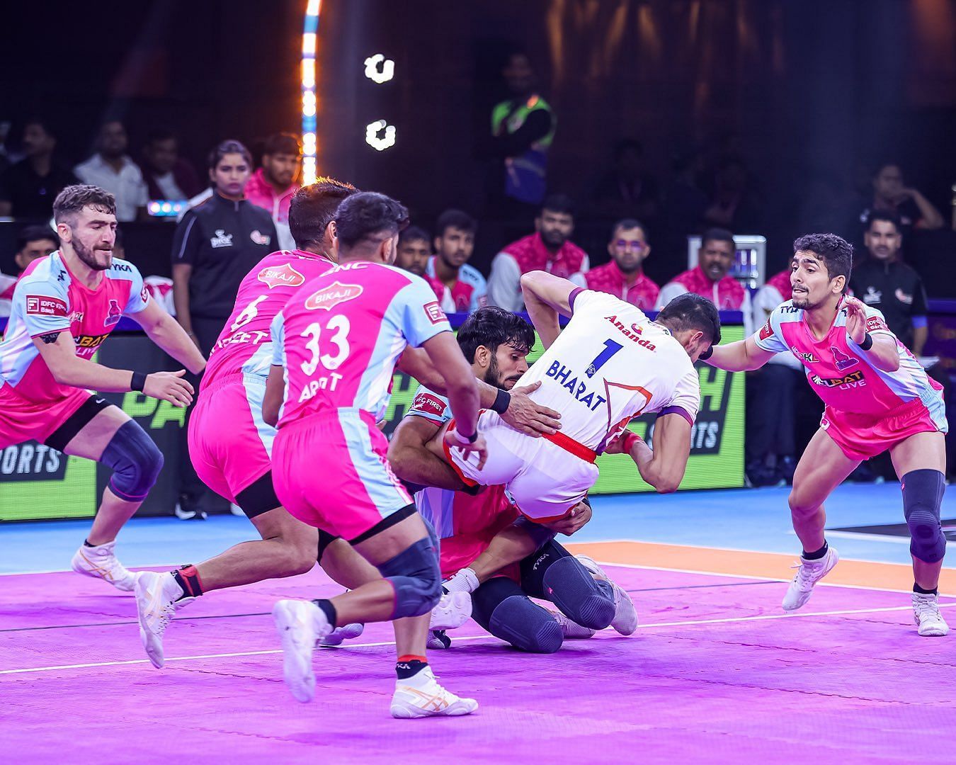 Pro Kabaddi League: जयपुर पिंक पैंथर्स और पटना पाइरेट्स की टीम में एक-एक बड़ा बदलाव, जानिए दोनों टीमों की स्टार्टिंग सेवन