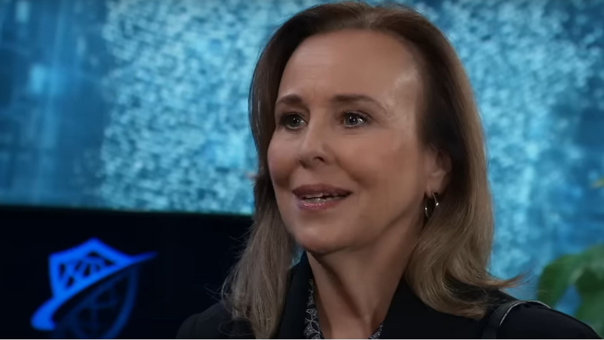 Laura urged Lulu to wake out of the coma soon (Image via YouTube/General Hospital)