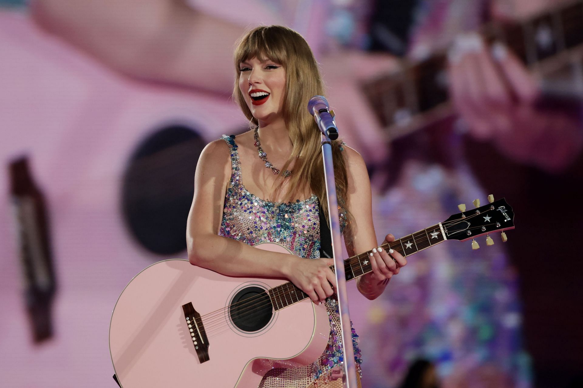 Taylor Swift | The Eras Tour - Singapore (Image via Getty)