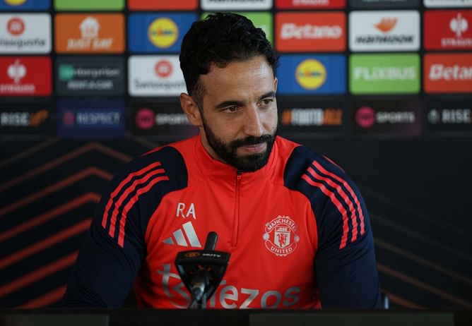 "He’s never had this situation" - Paul Merson claims Manchester United star has no place in starting XI under Ruben Amorim