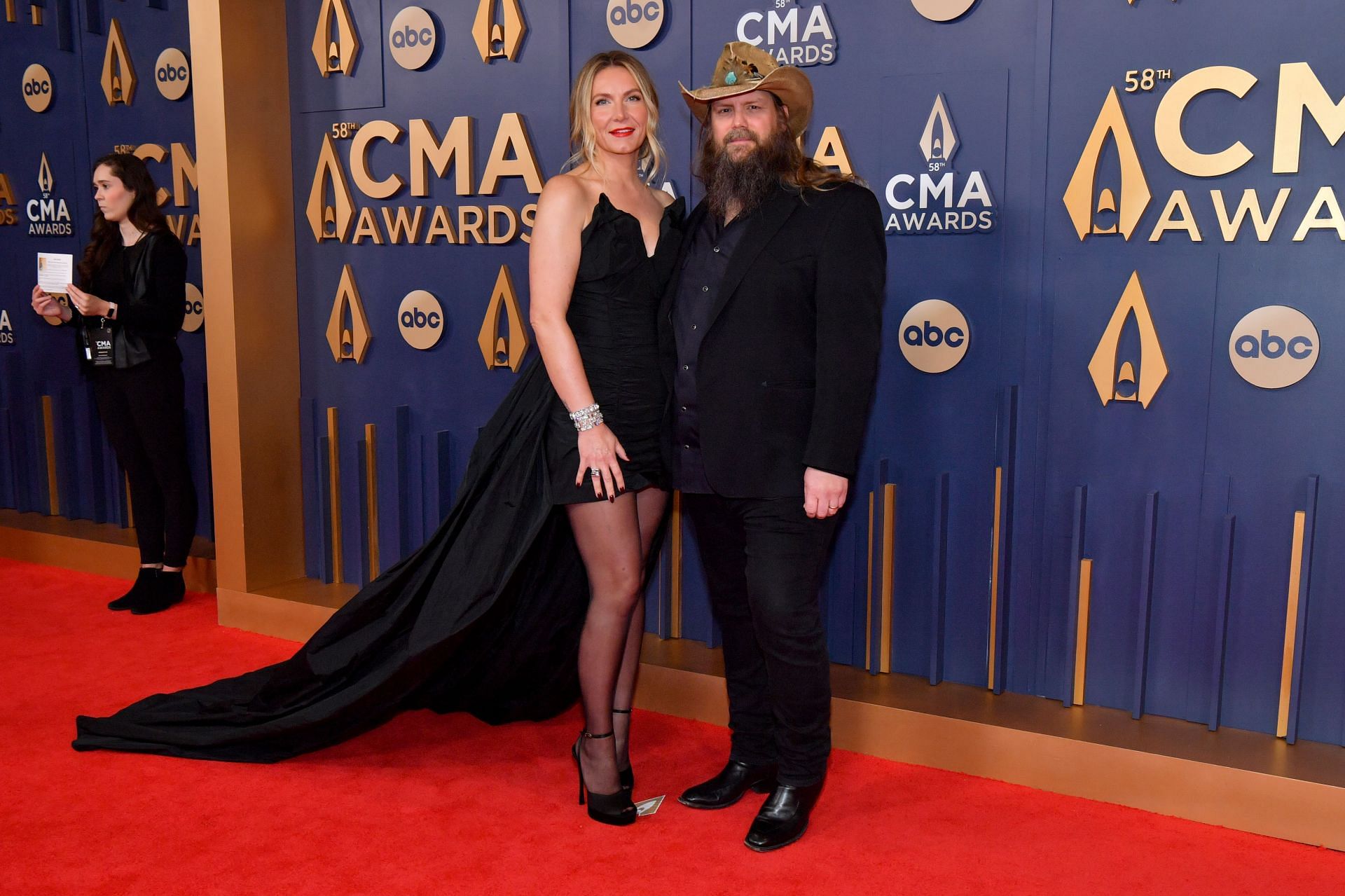 Who did Chris Stapleton sing with at the CMA Awards 2024? Country